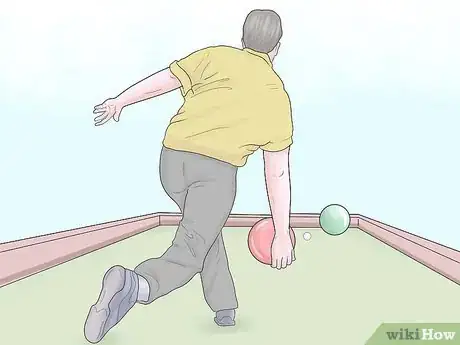 Imagen titulada Play Bocce Ball Step 7