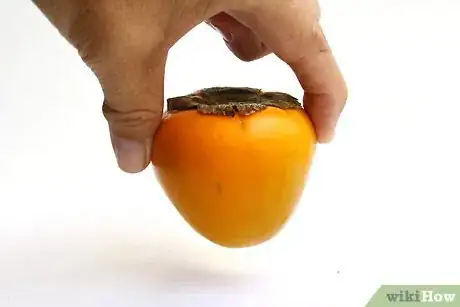 Imagen titulada Cut a Persimmon Step 1