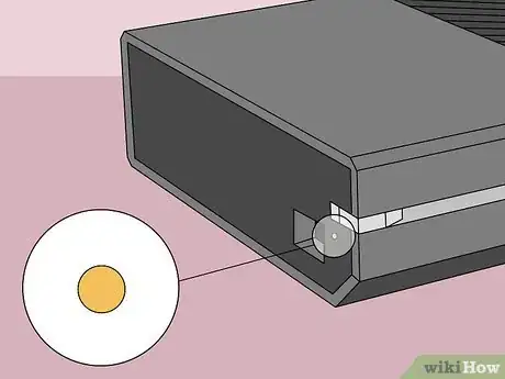 Imagen titulada Eject an Xbox One Disc Step 5