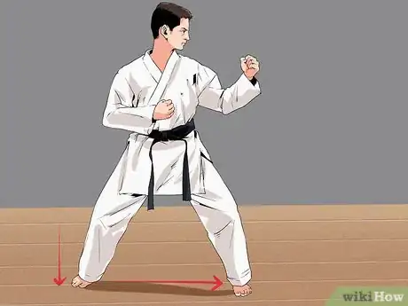 Imagen titulada Block Punches in Karate Step 1