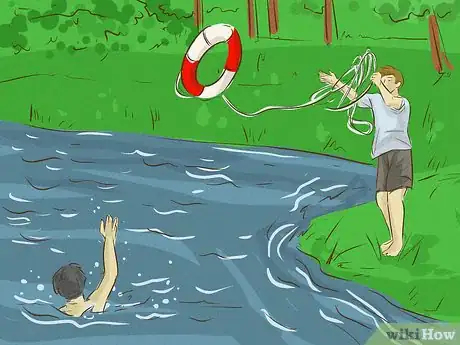 Imagen titulada Save an Active Drowning Victim Step 4