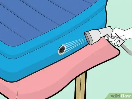 Imagen titulada Locate a Leak in an Air Mattress Step 19