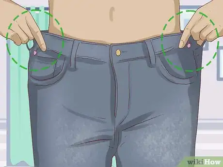 Imagen titulada Take in the Waist on a Pair of Jeans Step 11.jpeg