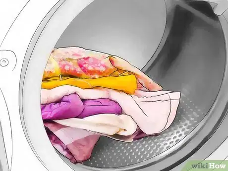 Imagen titulada Keep Lint off Clothes in the Dryer Step 17