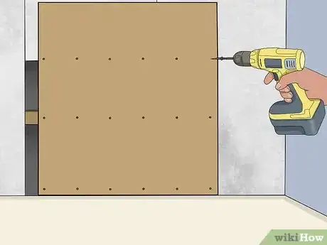 Imagen titulada Remove a Brick Fireplace Step 18