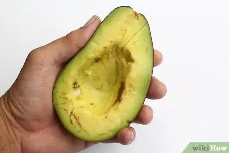 Imagen titulada Buy a Good Avocado Step 7