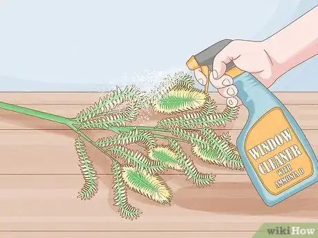 Imagen titulada Clean Fake Plants Step 4