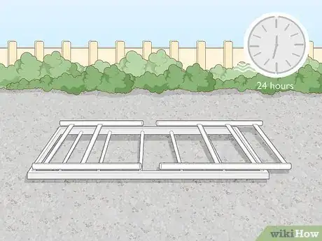 Imagen titulada Paint a Metal Bed Frame Step 7