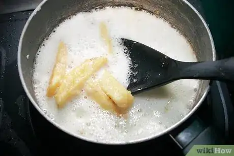 Imagen titulada Make Homestyle French Fries Step 5