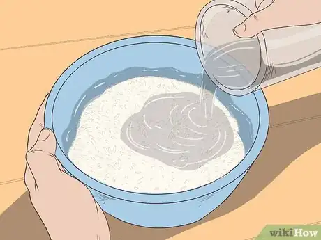 Imagen titulada Wash Hair with Rice Water Step 7