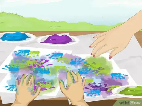 Imagen titulada Sponge Paint With Kids Step 18