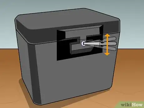 Imagen titulada Pick a Sentry Safe Lock Step 7