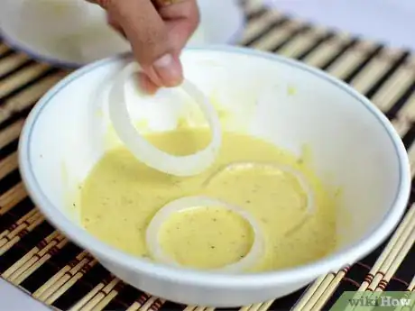 Imagen titulada Make Onion Ring Batter Step 5