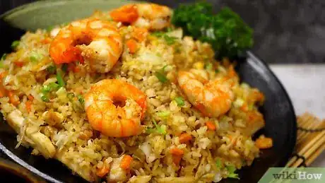 Imagen titulada Make Fried Rice Step 33