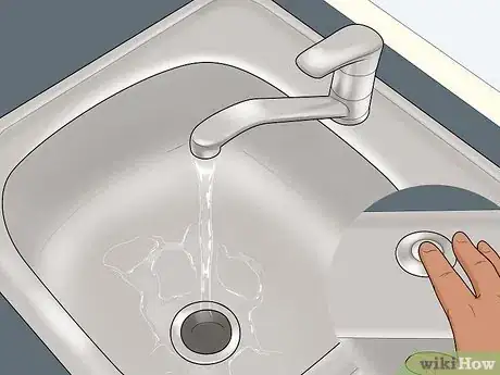 Imagen titulada Clean Your Garbage Disposal Step 10