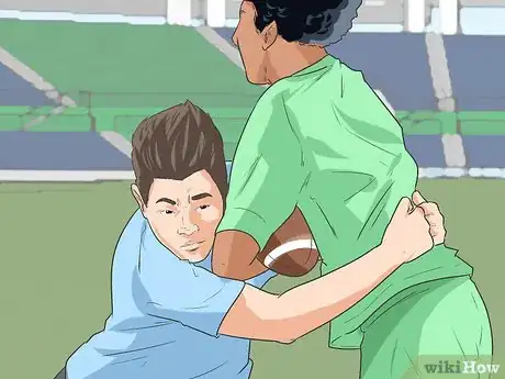 Imagen titulada Rugby Tackle Step 7