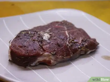 Imagen titulada Cook Kangaroo Steak Step 1