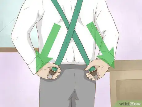 Imagen titulada Put on Suspenders Step 4