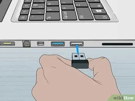 Imagen titulada Connect a Logitech Wireless Mouse to a Unifying Receiver Step 3