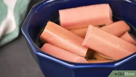 Imagen titulada Cook Vienna Sausage Step 1