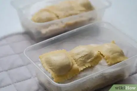 Imagen titulada Cook Ravioli Step 1