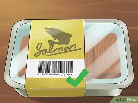 Imagen titulada Know if Salmon Is Bad Step 6