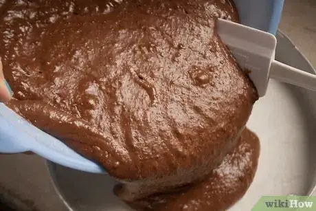 Imagen titulada Make a Chocolate Cake Step 36