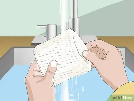 Imagen titulada Clean a Humidifier Filter Step 9