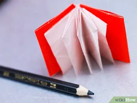 Imagen titulada Use Paper Creatively Step 1