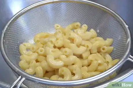 Imagen titulada Cook Elbow Macaroni Step 9