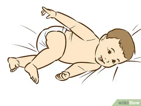 Imagen titulada Teach a Baby to Crawl Step 8