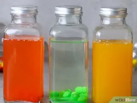 Imagen titulada Make Skittles Vodka Step 11