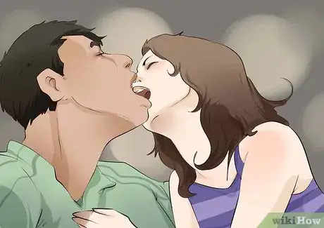 Imagen titulada Deal With a Sloppy Kiss Step 4