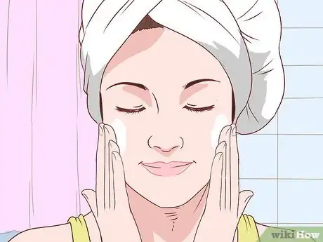 Imagen titulada Stop a Zit from Bleeding Step 12