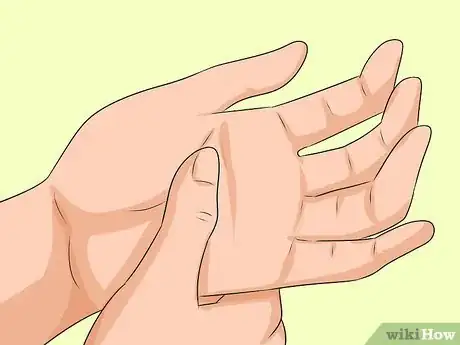 Imagen titulada Massage Someone's Hand Step 19