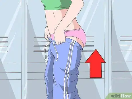 Imagen titulada Change Your Clothes for Gym Without Being Embarrassed Step 5