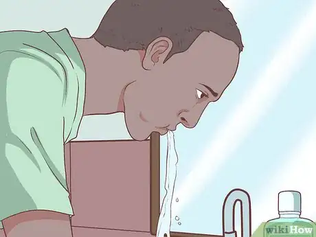 Imagen titulada Get Rid of Your Cold with Mouthwash Step 4