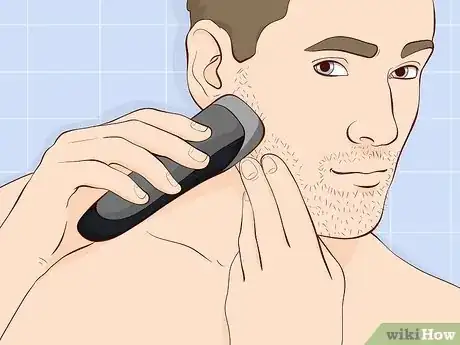 Imagen titulada Shave With an Electric Shaver Step 12