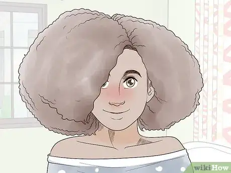 Imagen titulada Cut the Front of Curly Hair Step 13