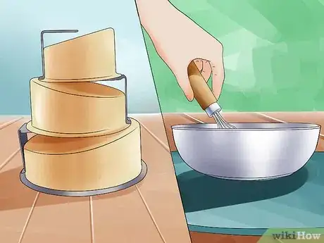 Imagen titulada Use Topsy Turvy Cake Pans Step 1