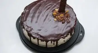 hacer pastel chorreado (drip cake)