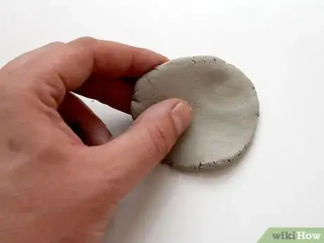 Imagen titulada Use Air Drying Clay Step 6