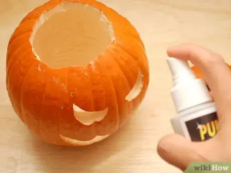 Imagen titulada Keep Halloween Pumpkins from Molding Step 9