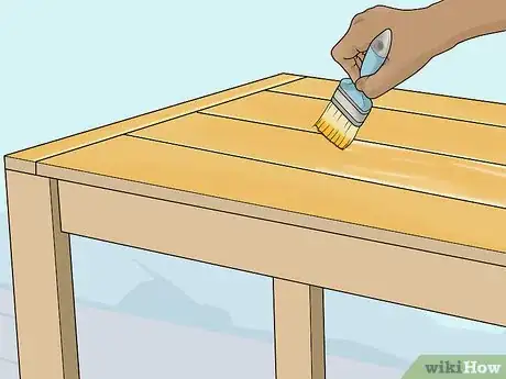 Imagen titulada Stop Stains Bleeding Through Paint Step 10