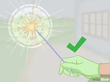 Imagen titulada Make a Sparkler Bomb Step 12