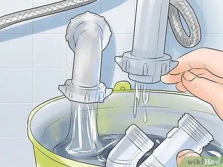 Imagen titulada Replace a Bathroom Faucet Step 4