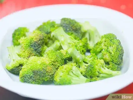 Imagen titulada Steam Broccoli Step 10