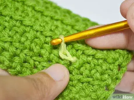 Imagen titulada Surface Crochet Step 7