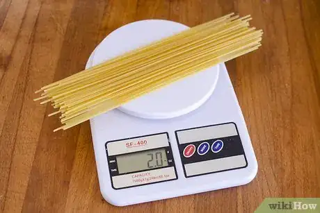 Imagen titulada Measure Spaghetti Step 1