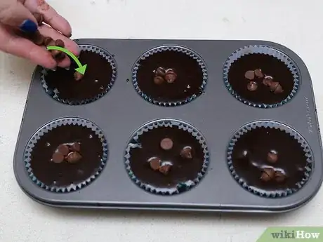 Imagen titulada Make Chocolate Muffins Step 8